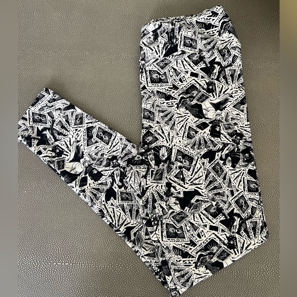 LuLaRoe Disney OS Leggings Villains Dr Facilier Shadow Man Tarot Cards - Picture 1 of 6